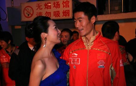 王励勤女友靠他上位,嫁富二代闪离