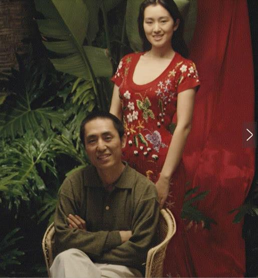 巩俐家庭背景曝光,原来巩皇的父母是做这些的啊!|巩俐|家庭|父母_新浪新闻