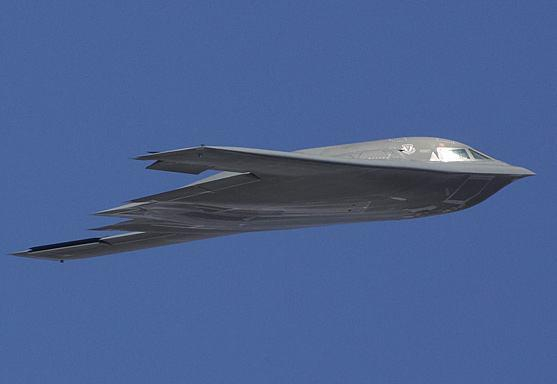 是世界上第一种隐身战轰和隐身超音速轰炸机,对中国空军和中国航空