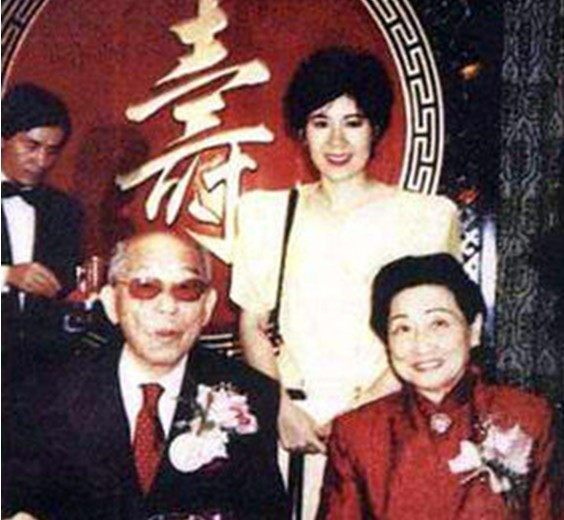 揭秘张学良三任老婆,八子女后代现状大曝光,这个女儿太牛__财经头条
