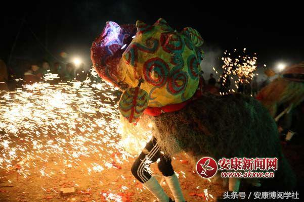 安康古村落“翻天印”,已传承300多年了_新浪新闻