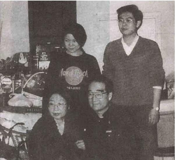 毛主席男神级外孙太低调, 女友无意得知其背景后, 非要分手!|毛主席|孔继宁|外孙