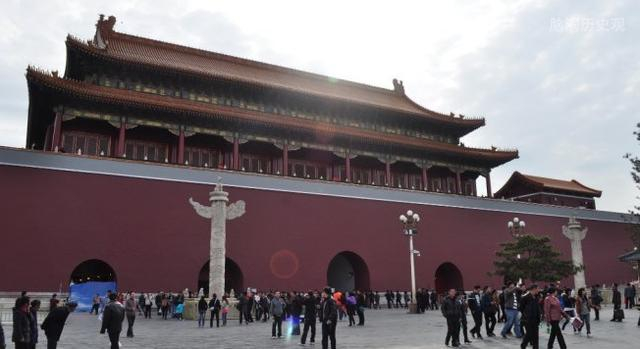 天安门为什么成为中国第一门, 天安门的后面又是什么?_新浪新闻