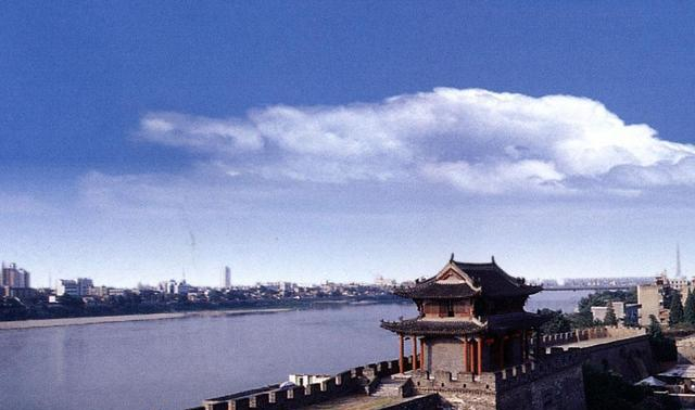 领先世界的中国古代十大超级工程，至今仍然完好！|中国古代|灵渠|水利工程|京杭大运河|建筑_新浪新闻