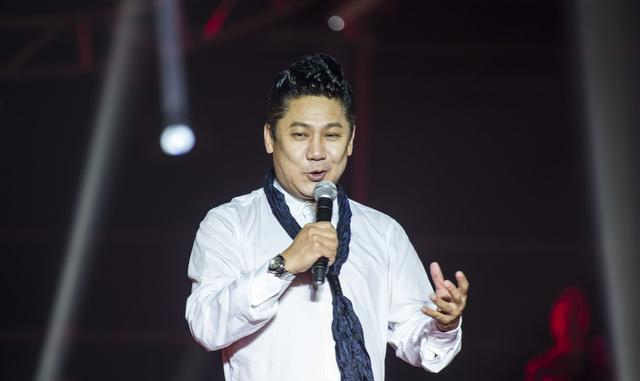 主持人毛威再因醉驾被抓往日生活照回顾