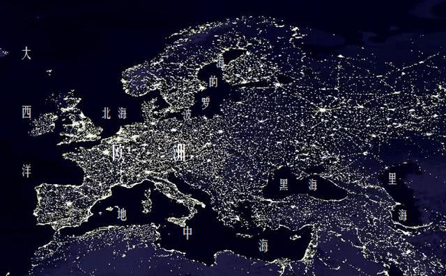 观察全球夜间灯光地图,看世界人口的分布特征_新浪新闻