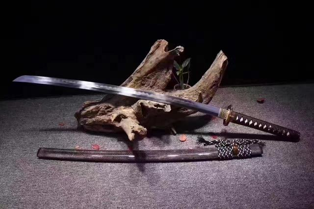 日本武士刀,起源于唐朝而唐刀销声匿迹武士刀却成为日本象征