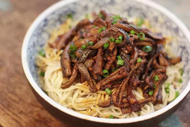 美食制造：鳝丝面