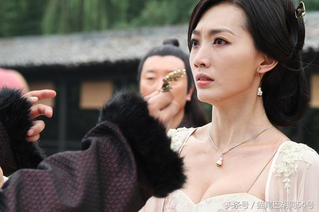 高欢虽然生前并未称帝,但死后他的儿子高洋推翻东魏,建立了新兴的北齐