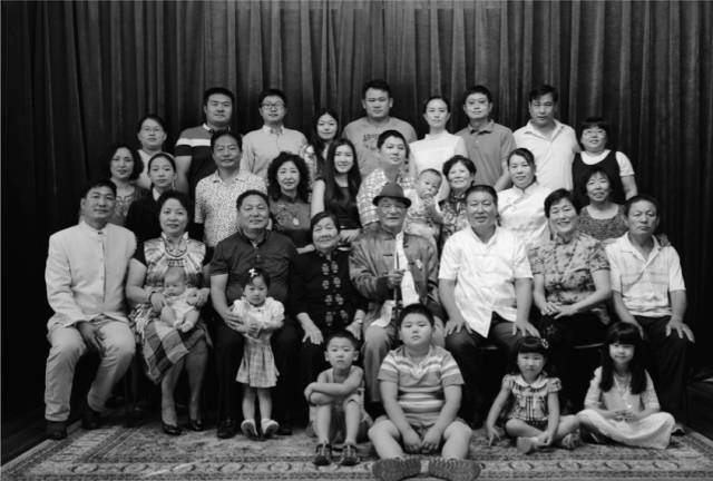以最贵最本色的手艺,留住“中国家族”|摄影|马楠|拍摄_新浪新闻