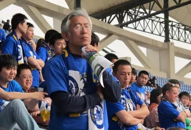 “国安大刀”杨震的那些事儿|足球|杨震|国安|大刀|套票_新浪新闻