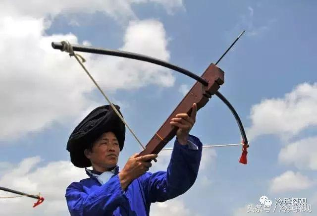 中国古代苗族的神兵利器“苗弩”与“苗刀”简述