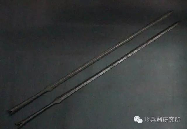 三国猛将张飞的丈八蛇矛究竟是什么兵器?_新浪新闻