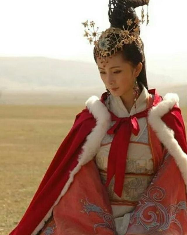 古代四大美女都有缺陷,为了遮盖缺陷搞了发明