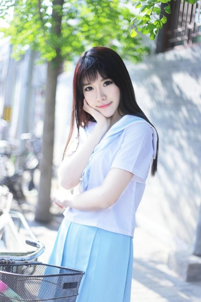李嘉诚旗下和黄医药股价闪崩