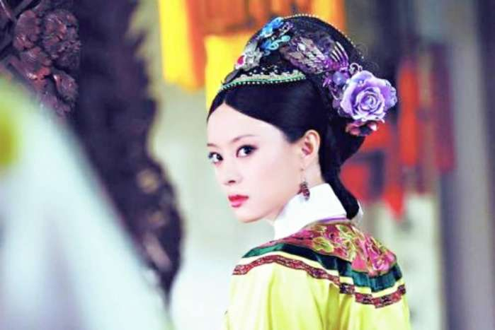 在没有头绳儿的古代, 女子如何扎头发? 方法令人称奇