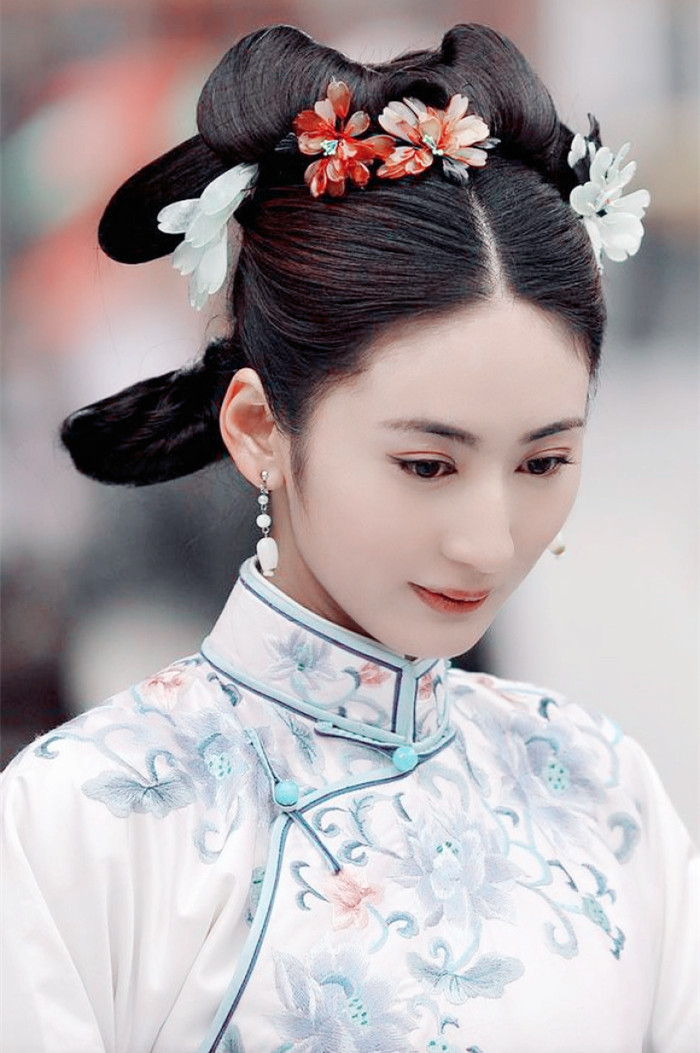 真希望她能再次出现在电视剧里面,颜值有着极强辨识度,演技可以说是