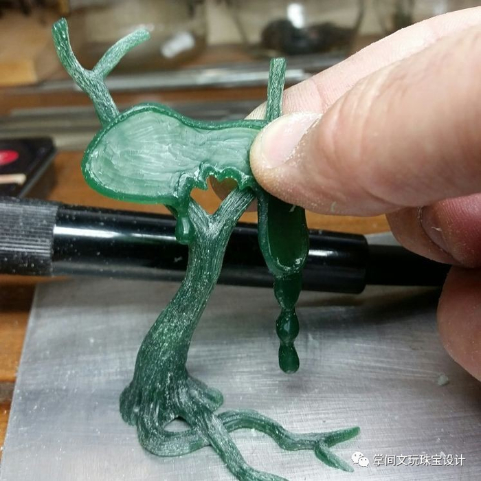 如何将达利画中那只被熔化的时钟变为现实?大神是这样作的……