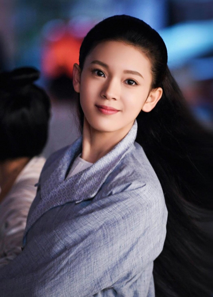 被压了如此多年,陈瑶的这部作品终于要和大家见面了