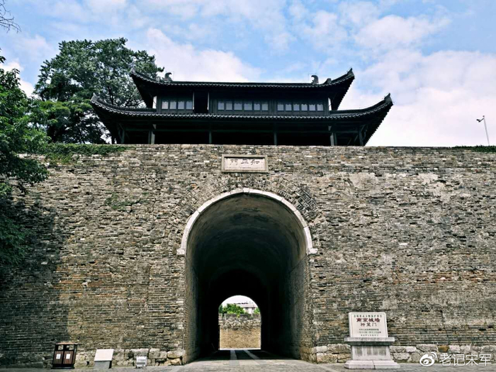 南京城墙故事(一):瓮城在外的神策门