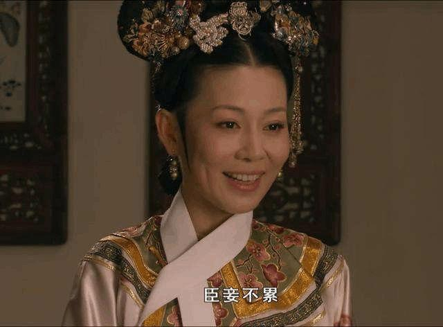 甄嬛传:齐妃很萌,皇上怼完华妃怼,而这次,她成功怼了华妃!