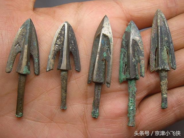 古代这些箭真厉害!箭射入骨、洞穿甲兵,中箭拔不出,三年内必死|箭头|两翼|虻|弩箭|复发_新浪新闻