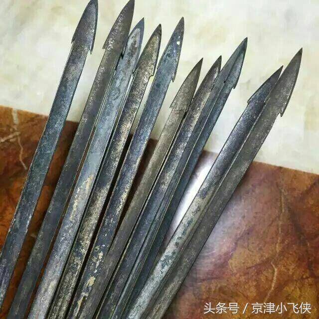 古代这些箭真厉害!箭射入骨、洞穿甲兵,中箭拔不出,三年内必死|箭头|两翼|虻|弩箭|复发_新浪新闻