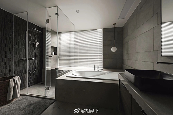 时光荏苒,唯有家是心之所向、素履以往的所在;在多纷眼中