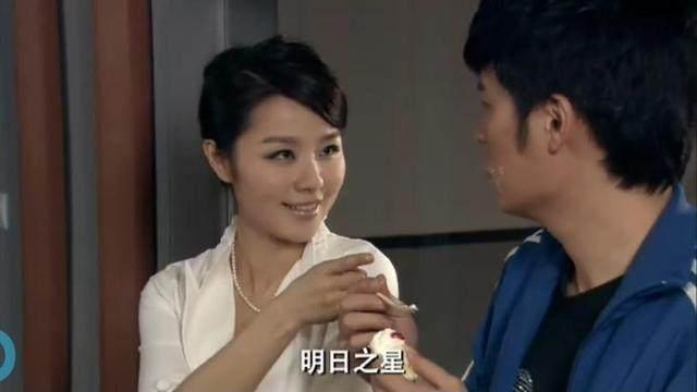 爱情公寓里的Lisa榕,嫁给了富豪活的漂亮,如今美到不敢认