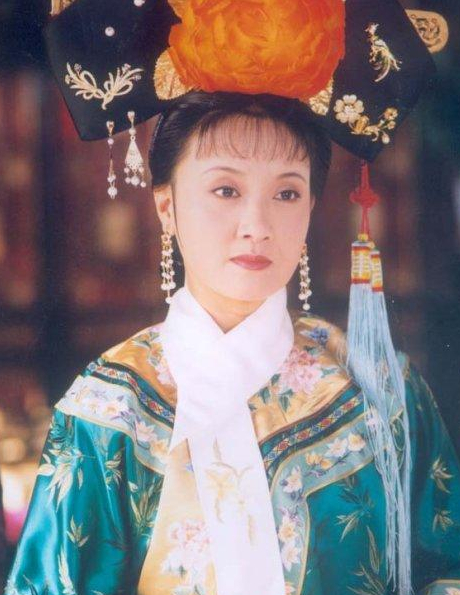 康熙微服私访记中的宜妃,却被雍正立刻处死,原因叫人意外!