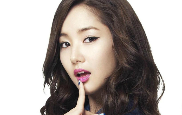 朴叙俊合作的女星颜值排行，朴敏英第3，金智媛第2