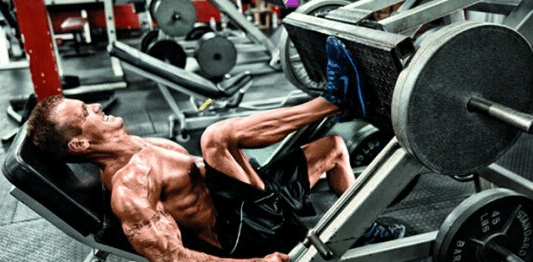 单腿腿举，使用重量要少于平时双腿重量的二分之一，改善左右腿肌力不平衡