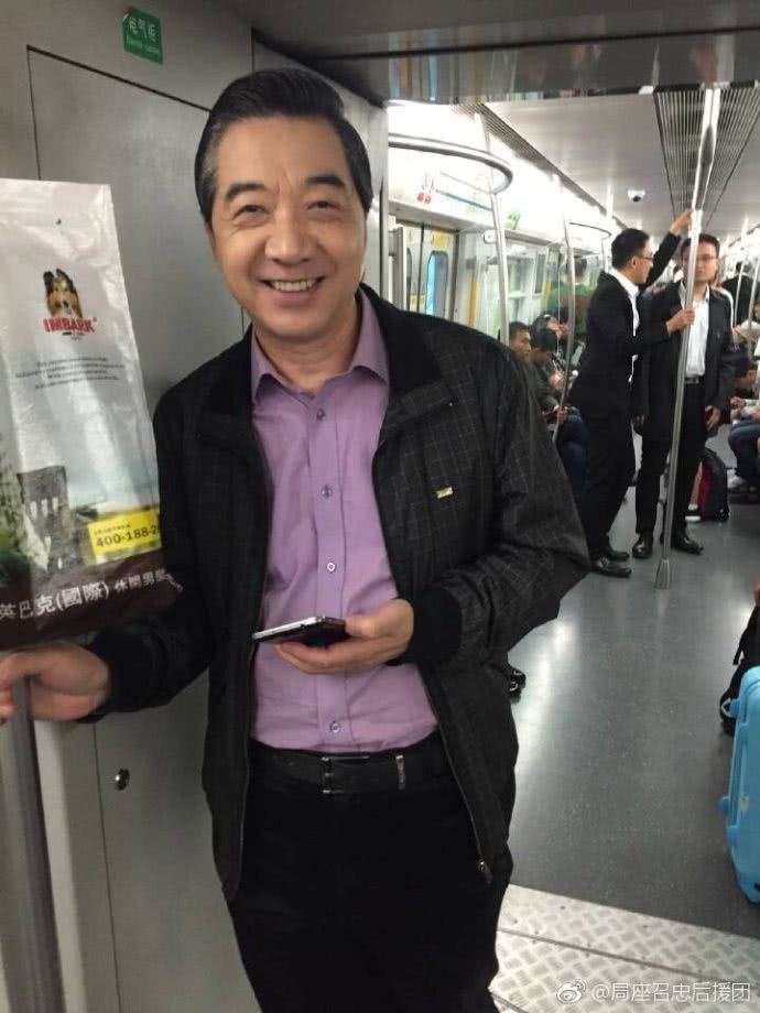 局座张召忠亲口透露自己少将军衔月薪有多少? 网友:这也太少了