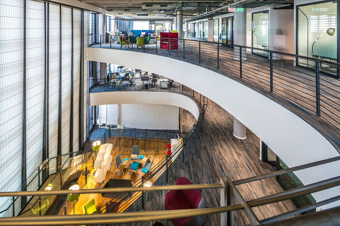 SAP 总部大楼丨Yashar Architects