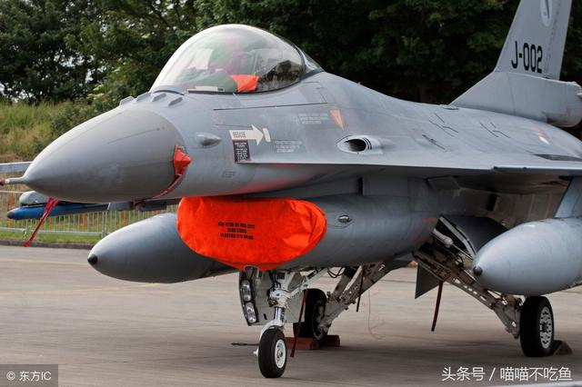美国二十世纪经典战斗机之f16战斗机图赏