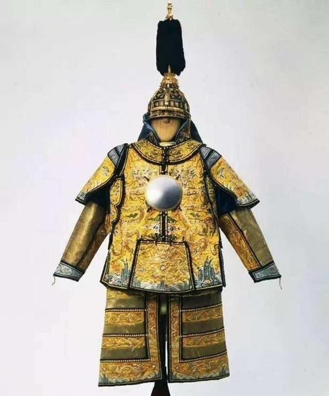 传说中“金丝软甲”刀枪不入，古代将领为什么不穿上阵前杀敌？|黄金甲|金叶|甲片|盔甲|满城尽带黄金甲_新浪新闻