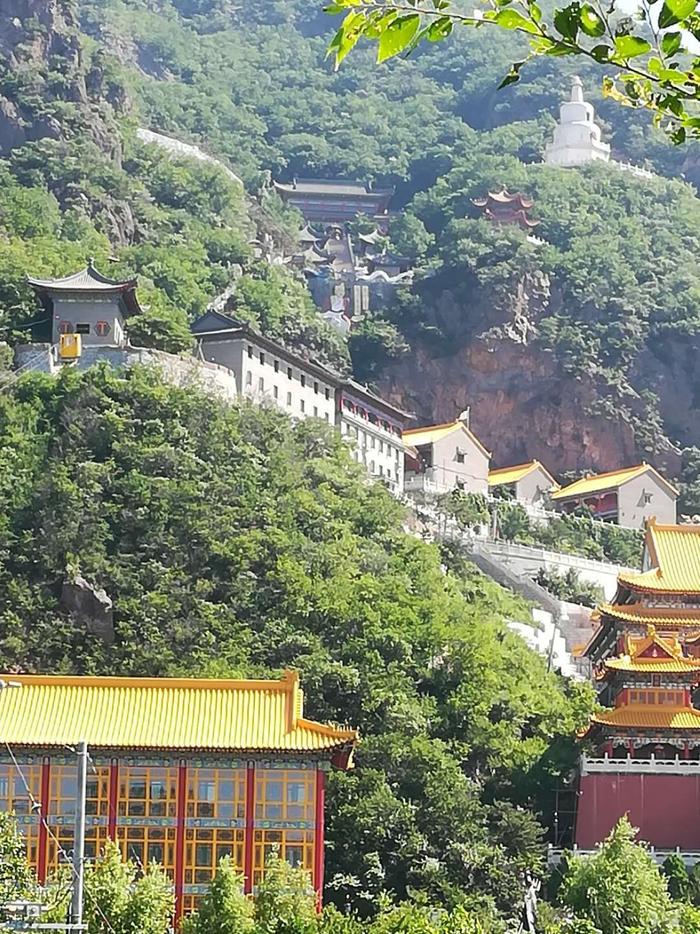 辽阳龙峰山风景区简介图片