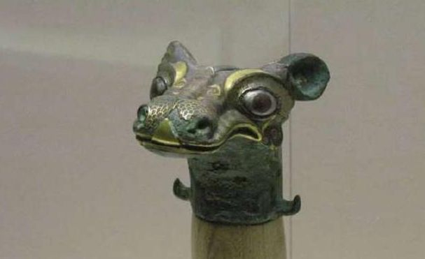 中国“不正经”的文物：中了剧毒的马头，笑容邪恶的唐猪首人身俑_新浪新闻