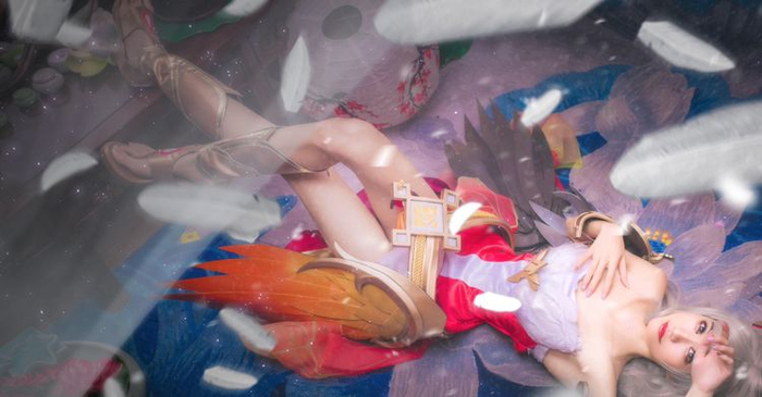 王者荣耀cosplay:王昭君凤凰于飞超还原真人版