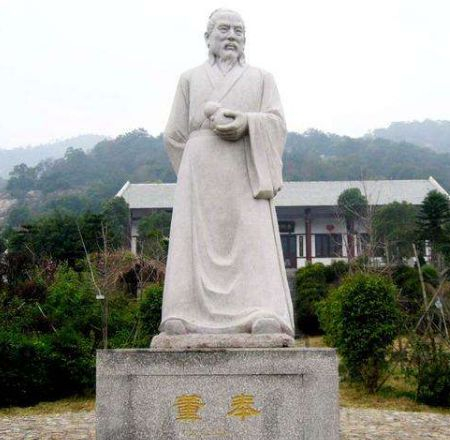 医术高明的人为什么被称为“杏林高手”?