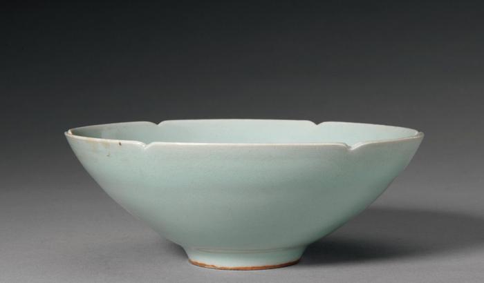 龙泉窑青瓷的釉色之美——藏于东京国立博物馆的「马蝗绊」青瓷碗