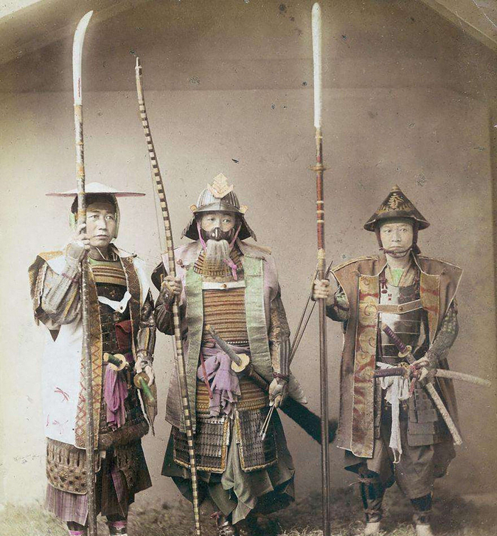 日本武士老照片:个子都不高,有凶悍的男武士,也有漂亮的女武士