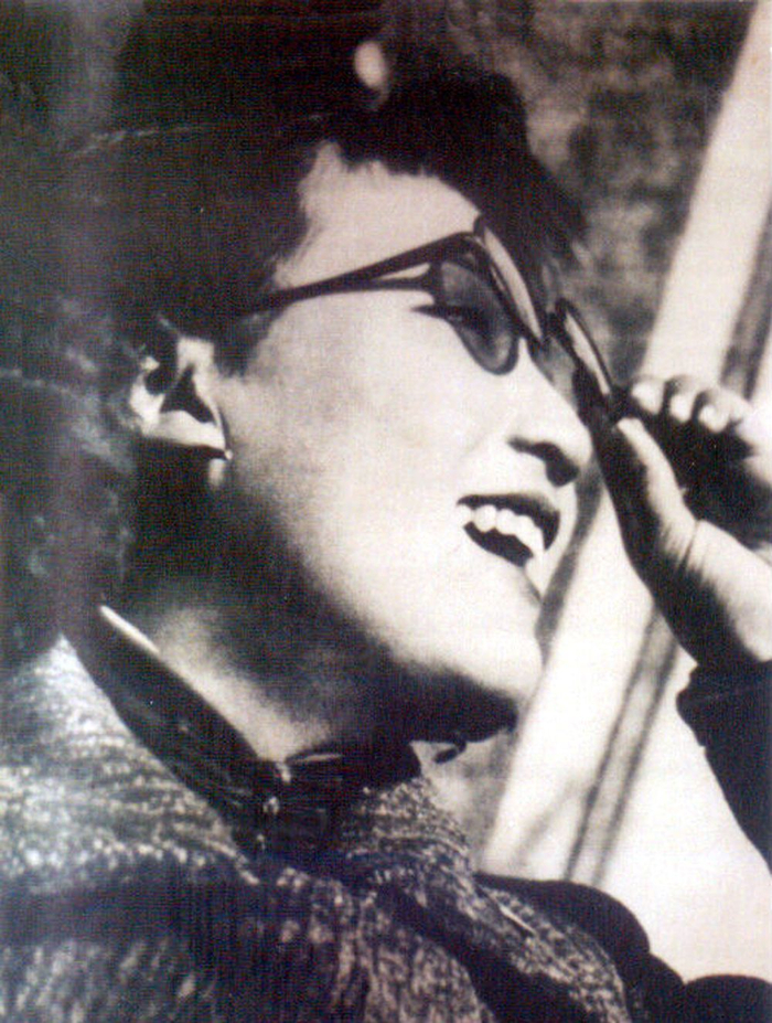 周璇,16张剧照,传奇女星,曾出演43部电影,演唱200余首歌曲