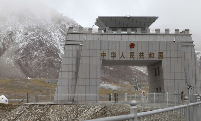 探访祖国西部国门 世界上海拔最高的口岸 红其拉甫