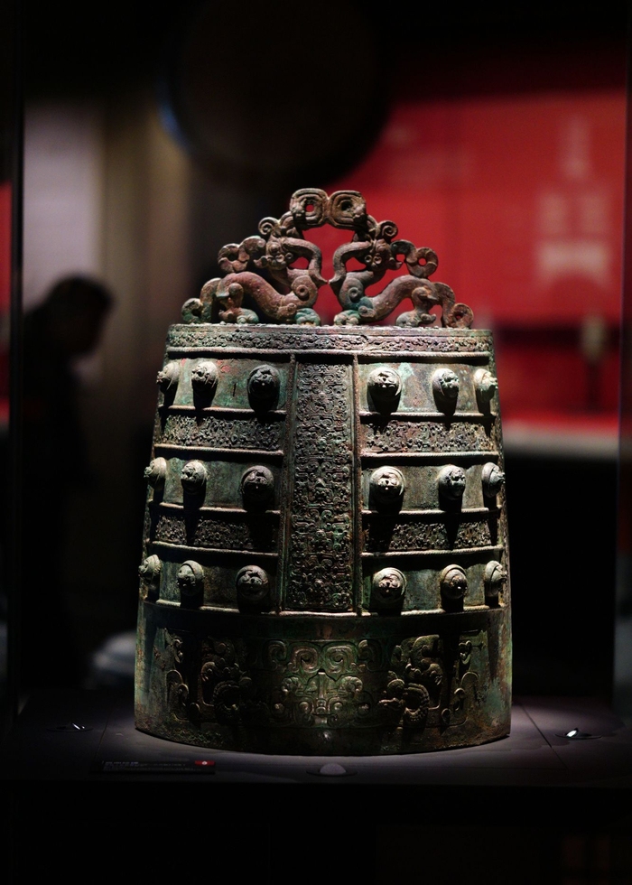 山西青铜博物馆展出的古代青铜器_新浪新闻