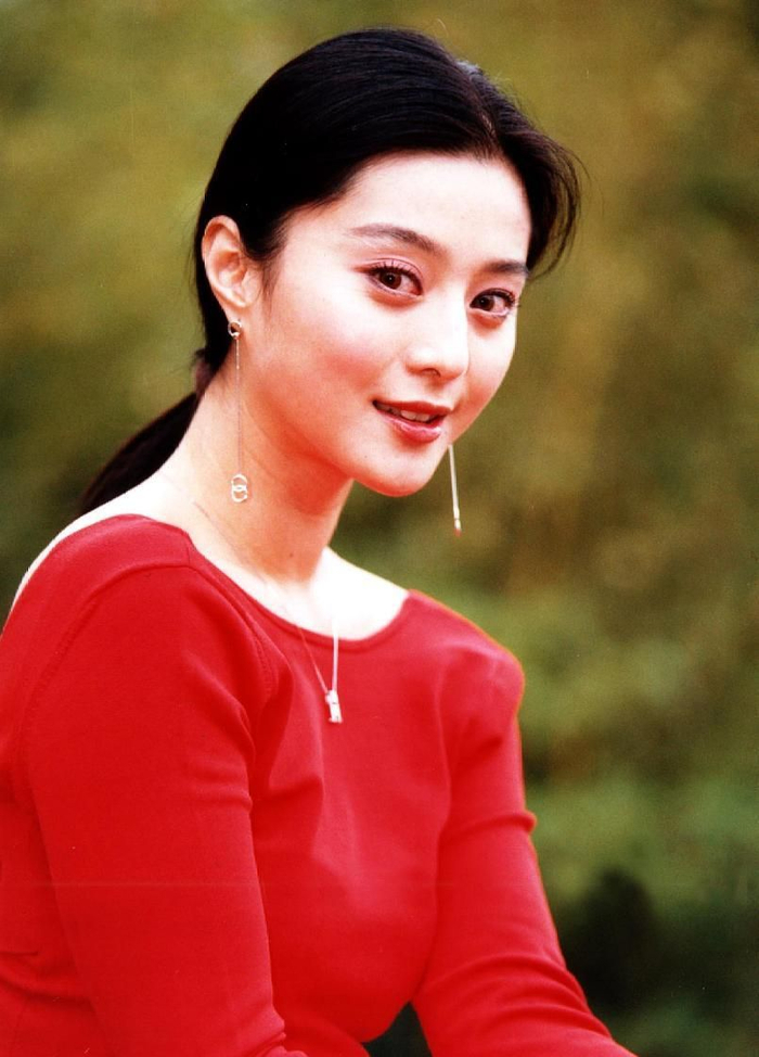 范冰冰十年经典造型一览