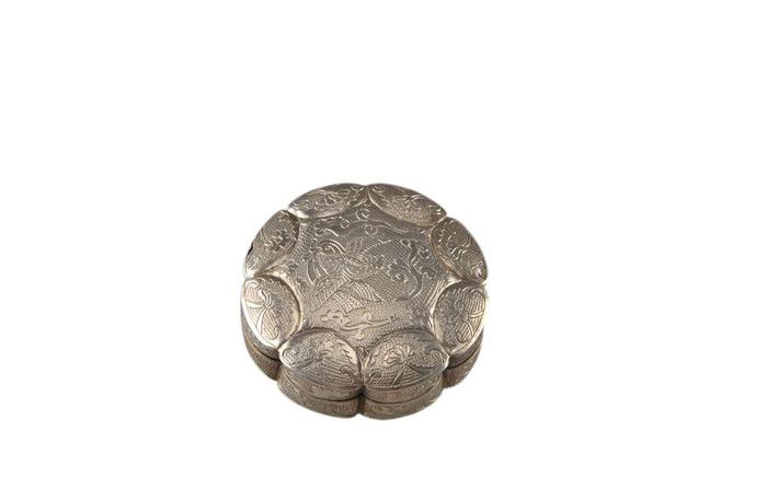 時代物 青銅器 銅鏡 出土品 八菱形 古玩 縁起物 銅鈕 インテリア-