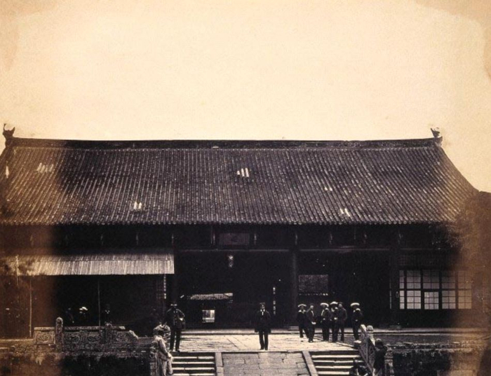 英国人1860年镜头下的广州,总督衙门没想象中的富丽堂皇