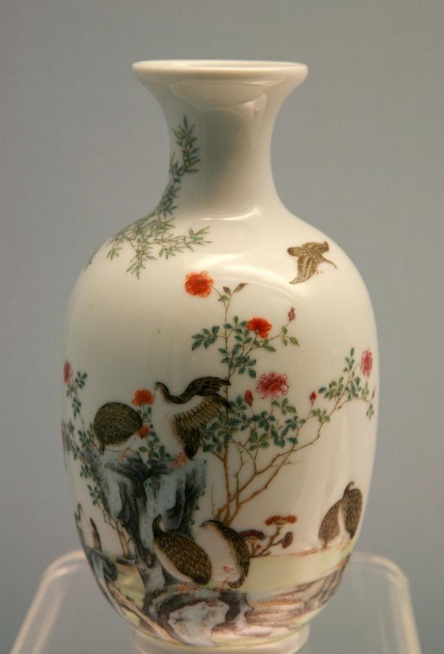 雑誌で紹介された雍正年製款▽鴻▽清琺瑯彩中国古美術中国古玩古賞物置