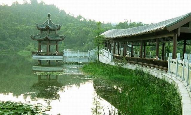 湖南最出名的4个城市|汨罗江|景点|山江苗寨|屈原墓|大源渡_新浪新闻